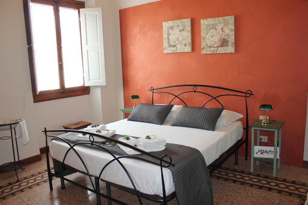 My Room Center San Salvi Флоренция Стая снимка
